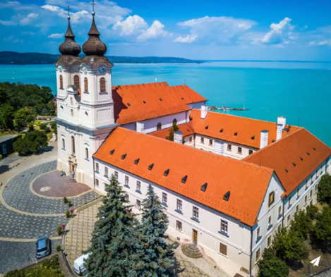 Tihanyi Apátság