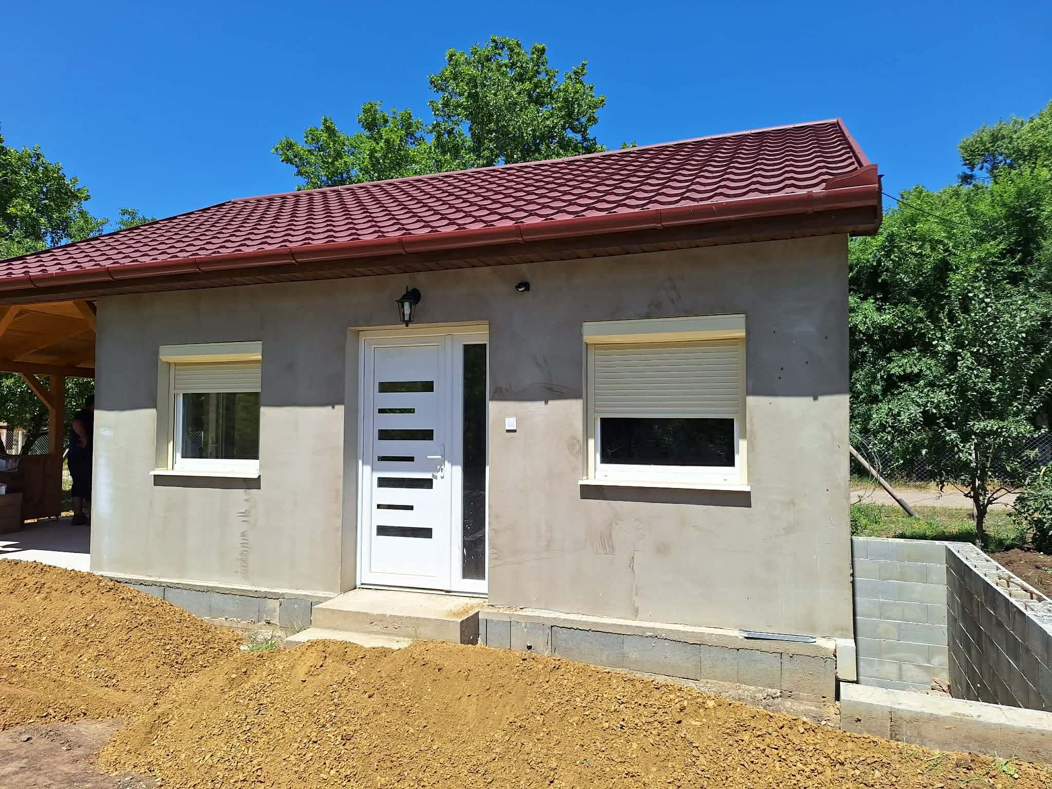 Könnyűszerkezetes házban élünk, már egy éve